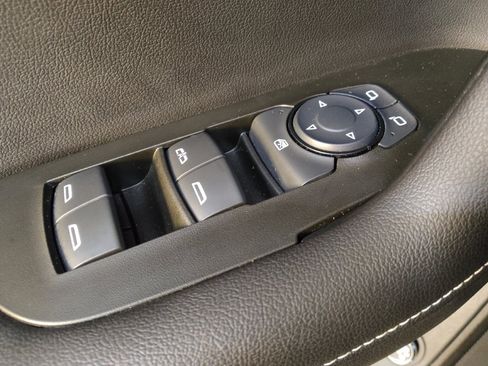 Used 2024 Chevrolet Blazer LT w/ Convenience Package FWD image 27