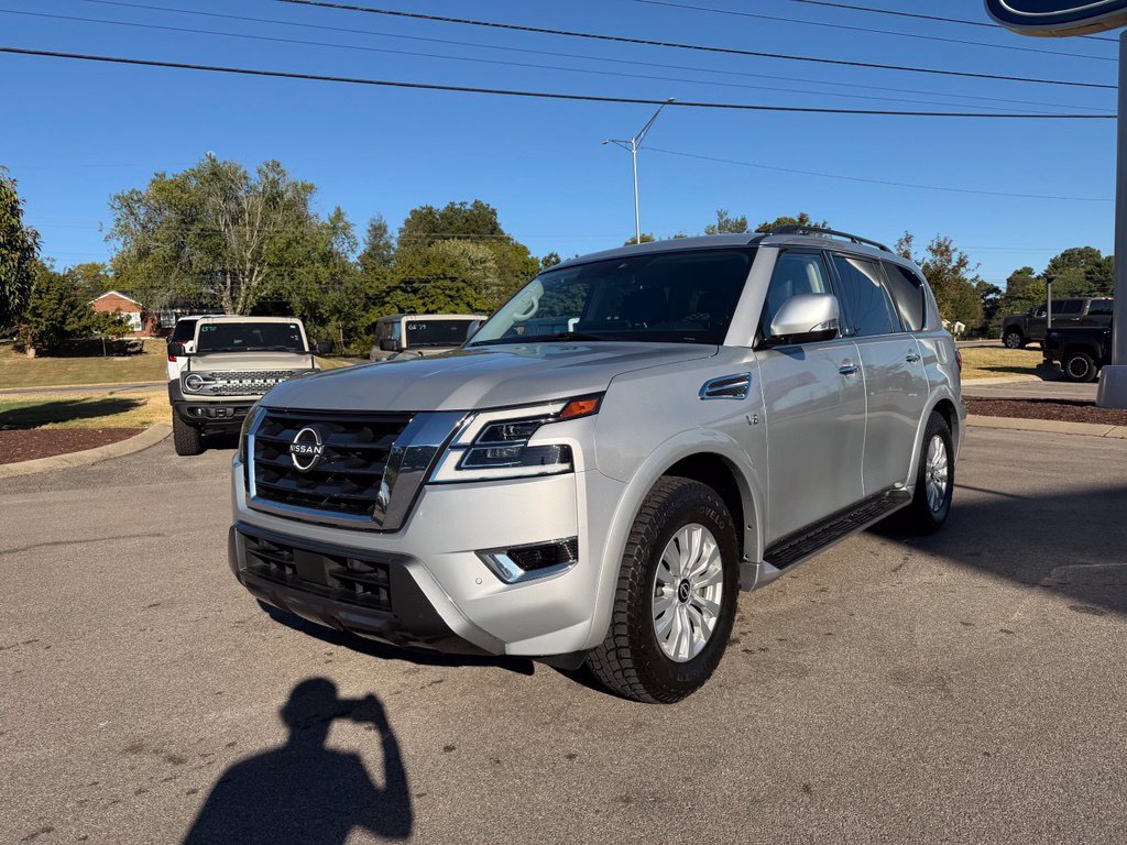 Used 2021 Nissan Armada SV RWD image 3