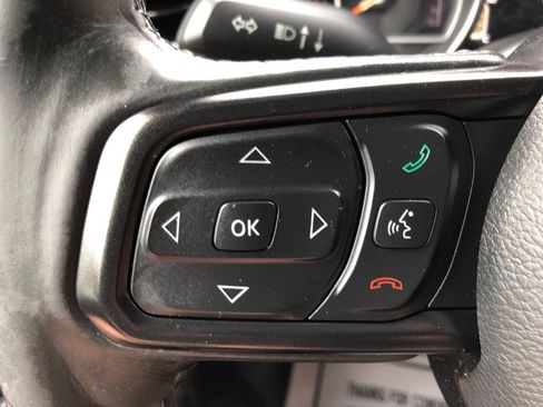 Used 2019 Jeep Wrangler Unlimited Sport S AWD/4WD image 39
