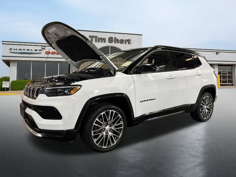 Used 2023 Jeep Compass Limited w/ Elite Group image 16