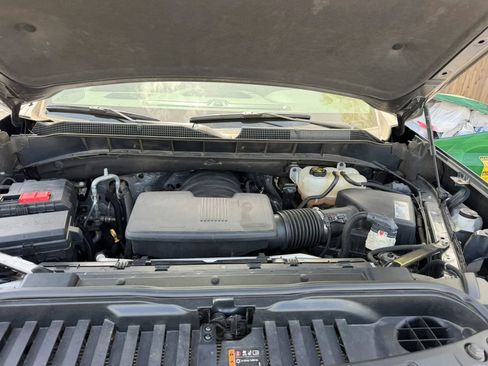 Used 2019 Chevrolet Silverado 1500 RST AWD/4WD image 36