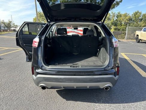 Used 2022 Ford Edge Titanium image 16