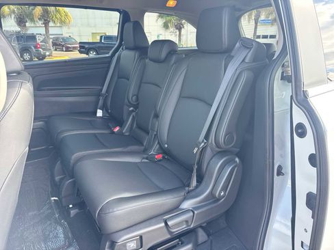 Certified 2026 Honda Odyssey EX-L image 24