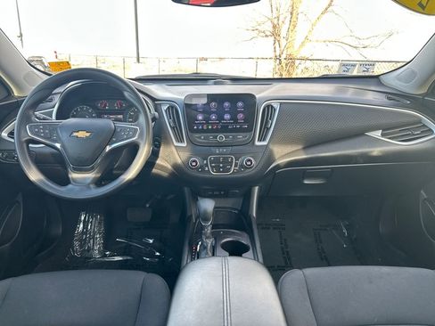 Used 2023 Chevrolet Malibu LT image 7