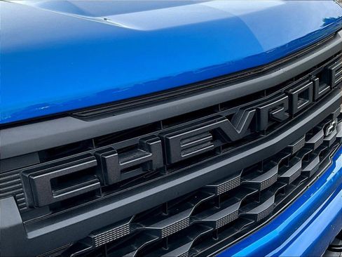 Used 2024 Chevrolet Silverado 1500 Custom w/ LPO, Dark Essentials Package AWD/4WD image 32