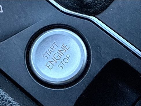 Used 2023 Volkswagen Atlas Cross Sport SEL Premium R-Line image 37