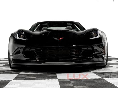 Used 2019 Chevrolet Corvette Grand Sport w/ Carbon Flash Badge Package RWD image 13