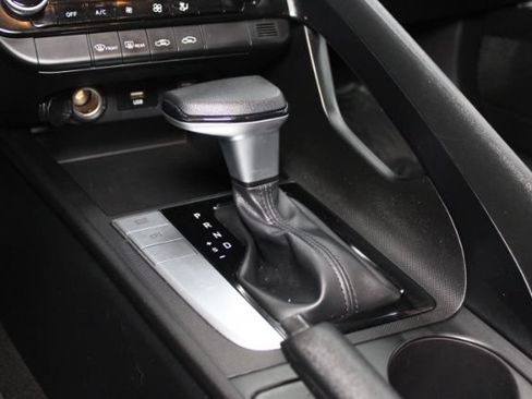 Used 2021 Hyundai Elantra SEL w/ Cargo Package FWD image 12