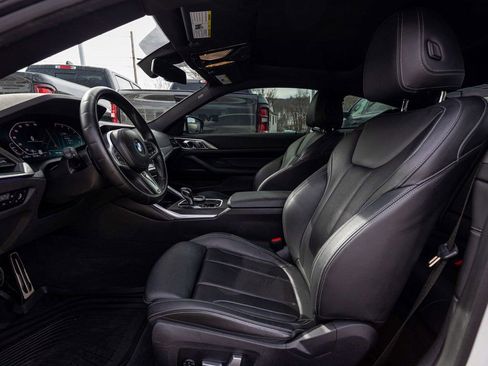 Used 2022 BMW 430i xDrive Coupe w/ M Sport Package image 17