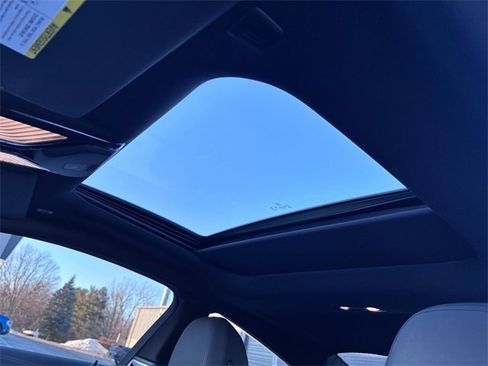 Used 2021 BMW 440i xDrive Coupe w/ Premium Package image 11