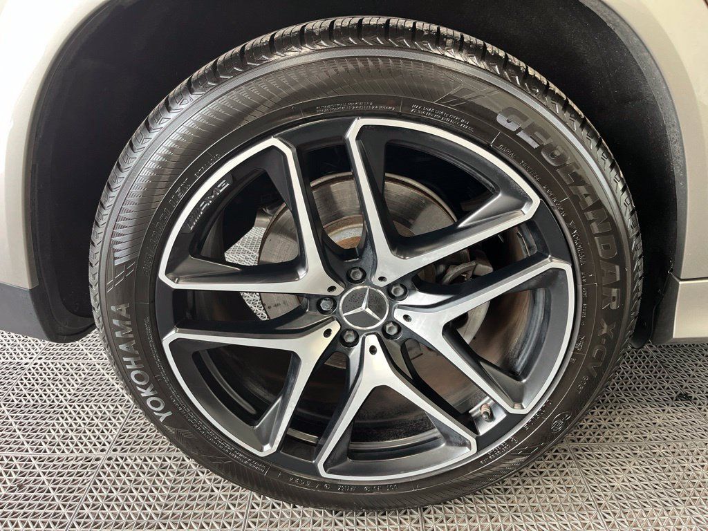 Used 2023 Mercedes-Benz GLE 53 AMG 4MATIC Coupe image 29