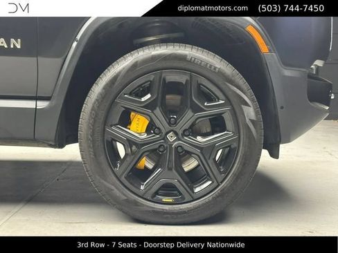 Used 2024 Rivian R1S Adventure AWD/4WD image 46