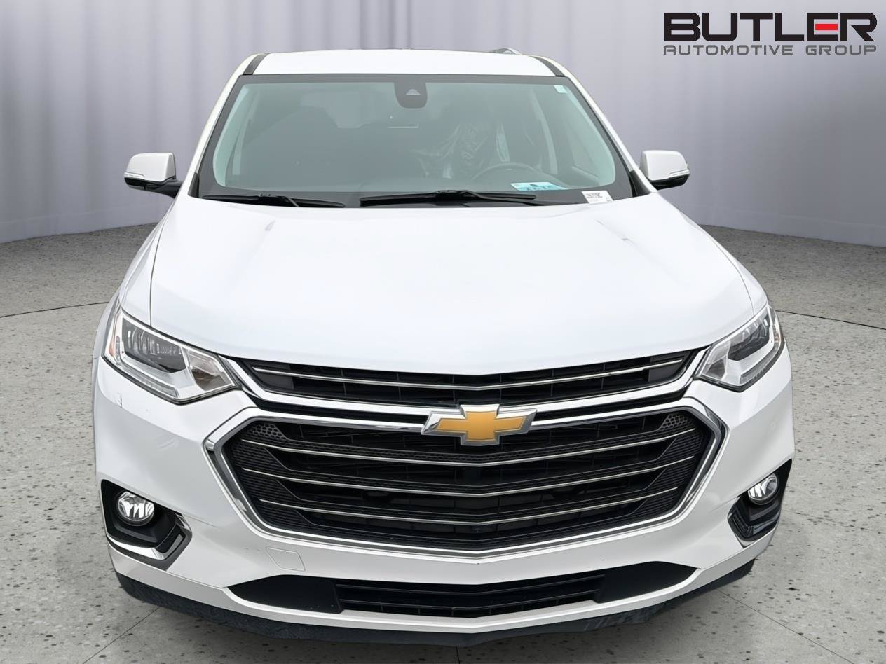 Used 2019 Chevrolet Traverse Premier w/ Driver Confidence II Package FWD image 4
