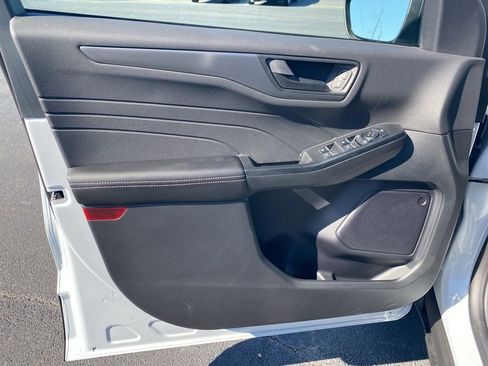 New 2026 Ford Escape Active image 10