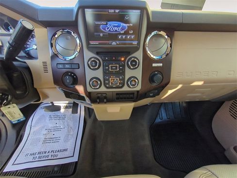 Used 2014 Ford F250 Lariat w/ FX4 Off-Road Package image 11