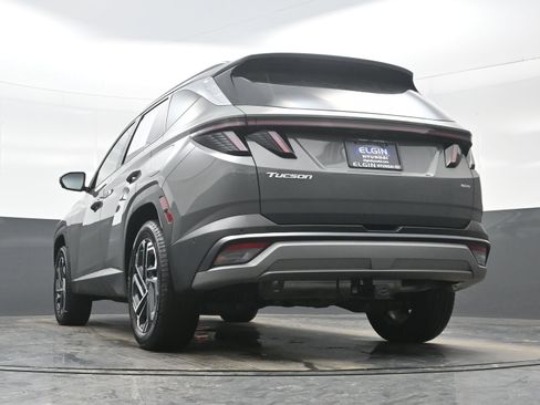 Certified 2025 Hyundai Tucson Limited image 31