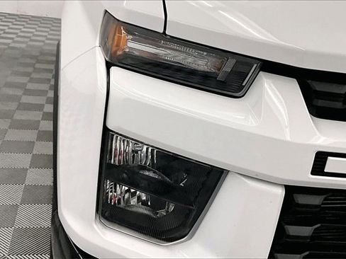 Used 2023 Chevrolet Silverado 2500 Custom image 29