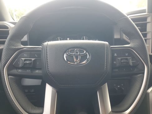 Certified 2026 Toyota Tundra SR5 w/ SR5 Premium Package AWD/4WD image 19