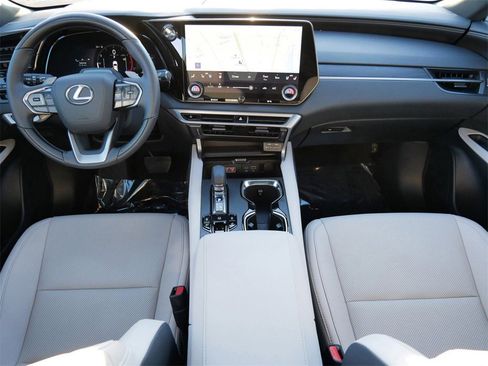 Used 2025 Lexus RX 350 F Sport image 12