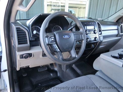 Used 2019 Ford F250 XL w/ Power Equipment Group image 10