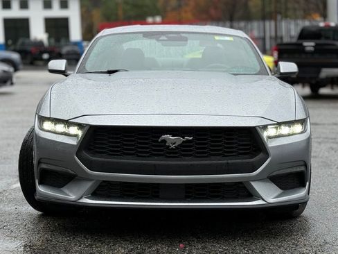 Certified 2024 Ford Mustang Coupe image 2