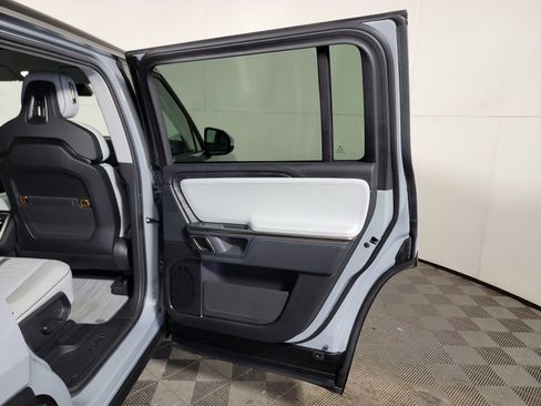 Used 2024 Rivian R1S Adventure AWD/4WD image 19