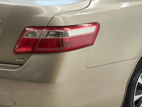 Used 2007 Toyota Camry LE image 10
