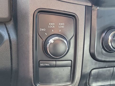 Used 2013 RAM 1500 Tradesman w/ Popular Equipment Group AWD/4WD image 23