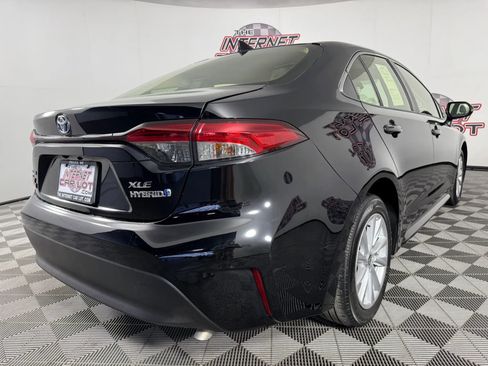 Used 2024 Toyota Corolla XLE image 29