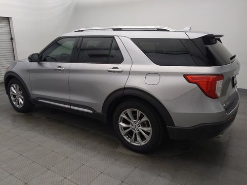 Used 2020 Ford Explorer Limited RWD image 3