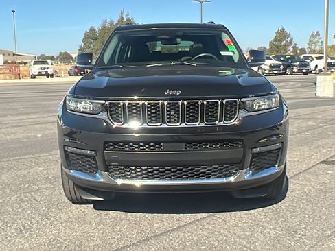 Used 2021 Jeep Grand Cherokee L Limited image 8