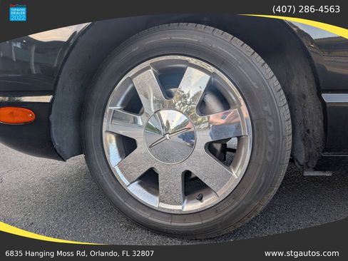 Used 2002 Ford Thunderbird RWD image 21