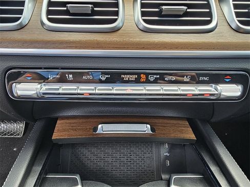 New 2025 Mercedes-Benz GLE 350 4MATIC image 21