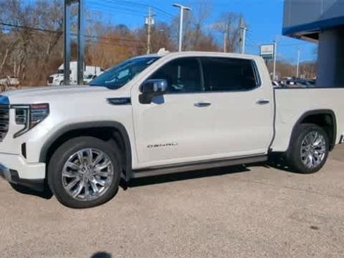 Certified 2023 GMC Sierra 1500 Denali w/ Denali Reserve Package image 4
