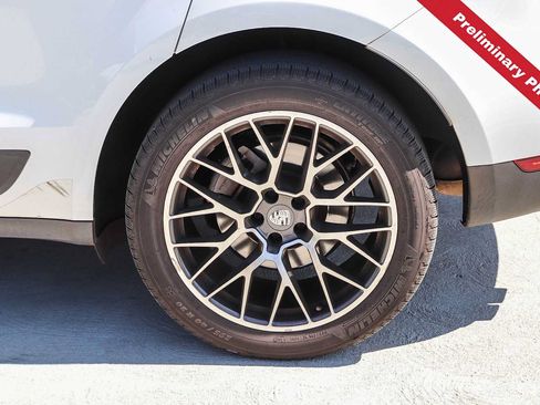 Used 2018 Porsche Macan S AWD/4WD image 11