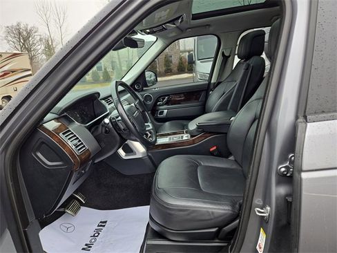 Used 2021 Land Rover Range Rover Westminster Edition image 23