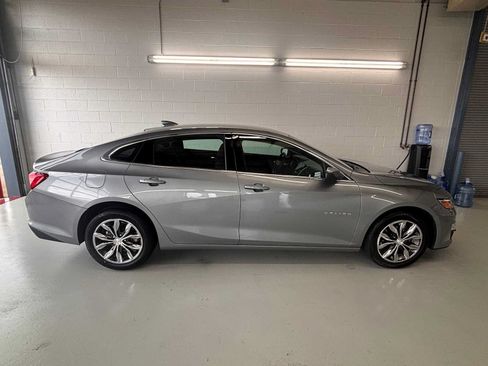 Used 2025 Chevrolet Malibu LT FWD image 7