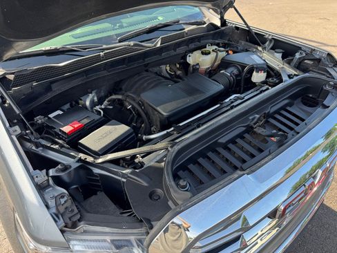 Used 2019 GMC Sierra 1500 SLE w/ X31 Off-Road Package AWD/4WD image 24