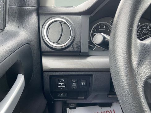 Used 2017 Toyota Tundra SR5 AWD/4WD image 67