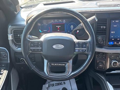Used 2025 Ford F250 Platinum AWD/4WD image 24