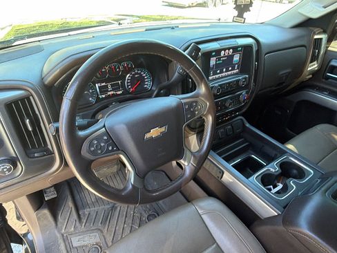 Used 2015 Chevrolet Silverado 1500 LTZ Z71 w/ Custom Sport Edition AWD/4WD image 26