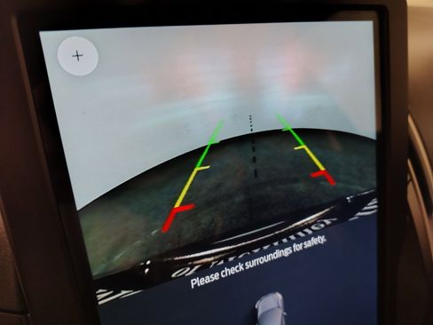 Used 2021 Ford Edge SEL image 20