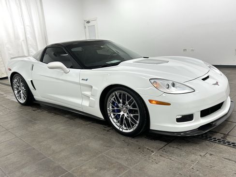 Used 2010 Chevrolet Corvette ZR1 w/ Preferred Equipment Group image 8