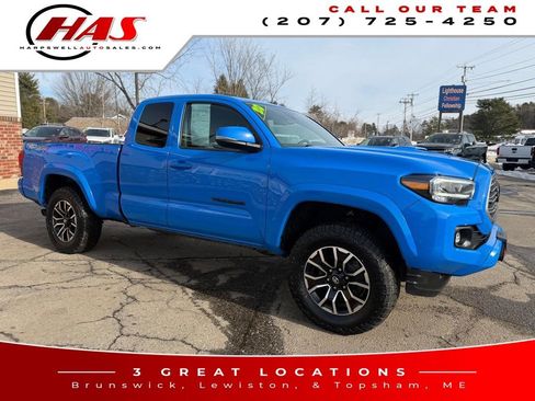 Used 2020 Toyota Tacoma TRD Sport image 8