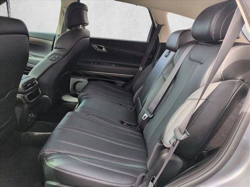 Used 2024 Genesis GV80 2.5T image 23