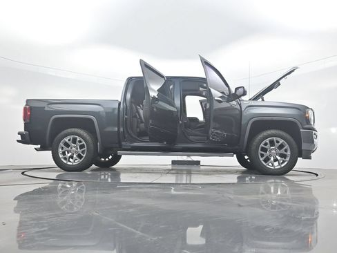 Used 2017 GMC Sierra 1500 SLT w/ SLT Premium Package AWD/4WD image 42