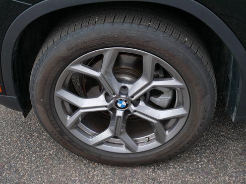 Used 2024 BMW X3 xDrive30i w/ Premium Package AWD/4WD image 15