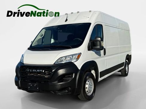 Used 2023 RAM ProMaster 2500 FWD image 1