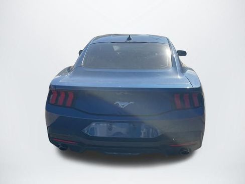 Used 2024 Ford Mustang Coupe image 6