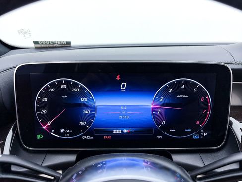 Used 2023 Mercedes-Benz GLC 300 image 31